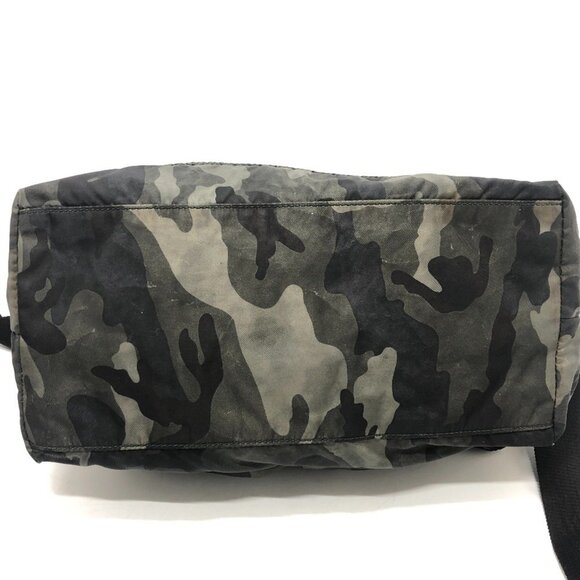 PRADA Green Shoulder Bag - Picture 3 of 12